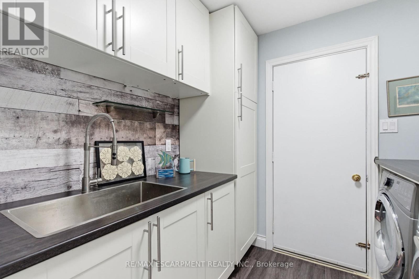 48 - 5255 Lakeshore Road, Burlington, Ontario  L7L 5X9 - Photo 30 - W12488638