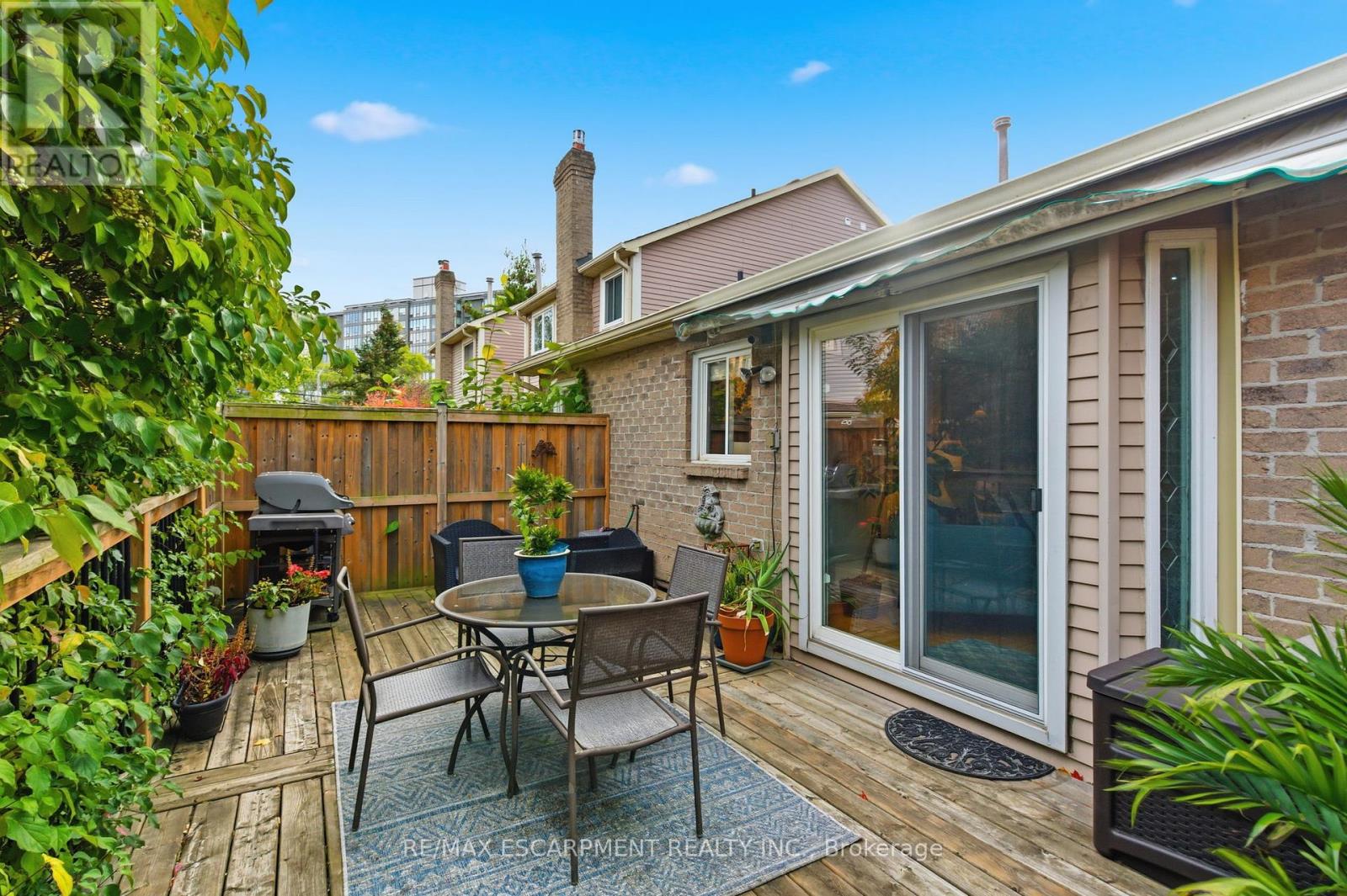 48 - 5255 Lakeshore Road, Burlington, Ontario  L7L 5X9 - Photo 36 - W12488638