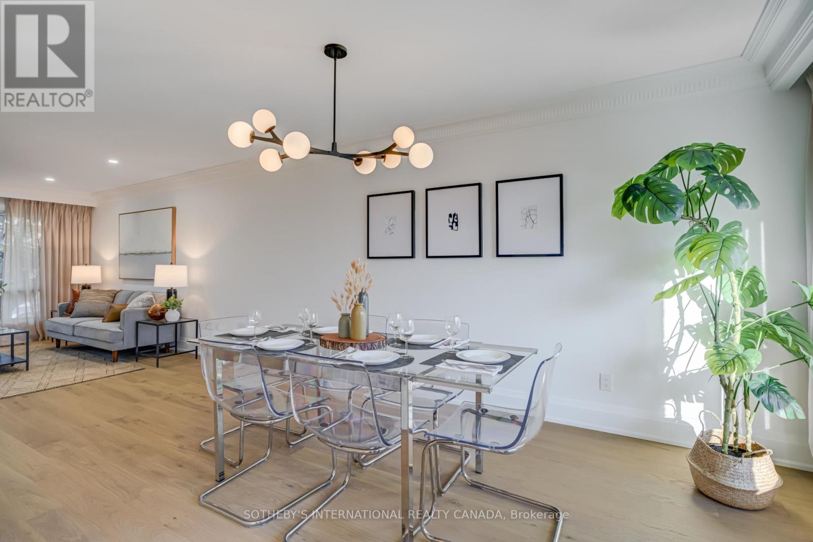 34 Euphrasia Drive, Toronto, Ontario  M6B 3V9 - Photo 17 - W12488660