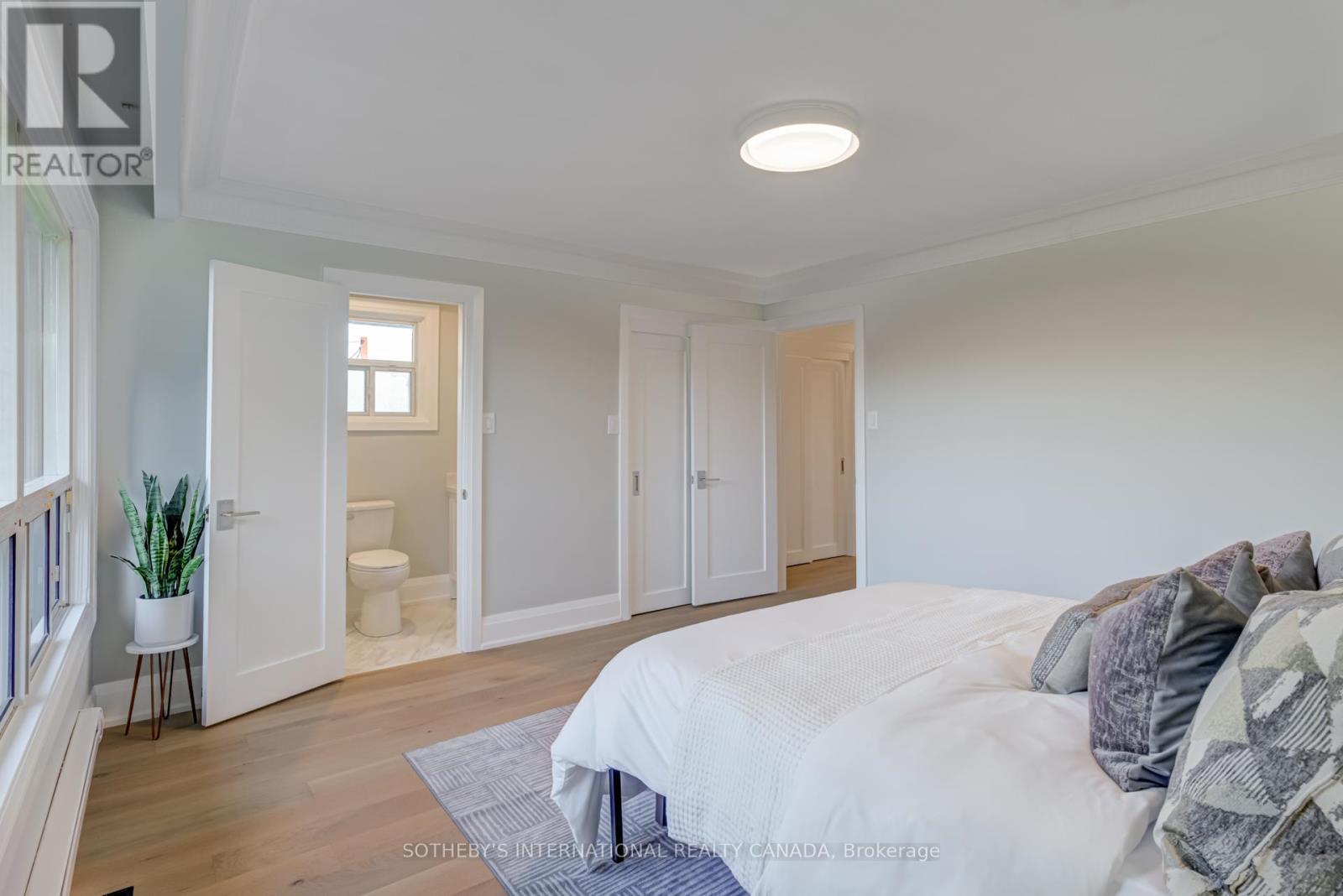 34 Euphrasia Drive, Toronto, Ontario  M6B 3V9 - Photo 25 - W12488660