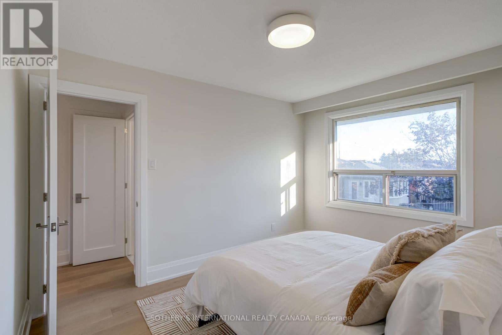 34 Euphrasia Drive, Toronto, Ontario  M6B 3V9 - Photo 31 - W12488660