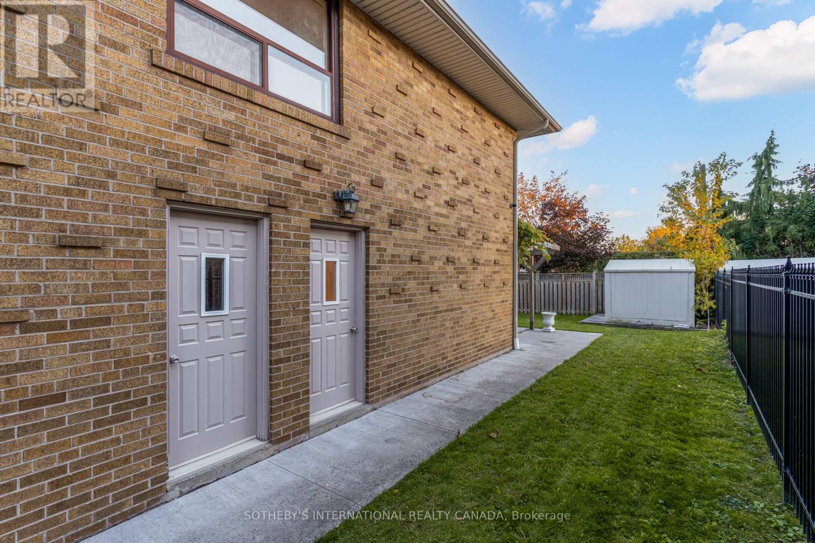 34 Euphrasia Drive, Toronto, Ontario  M6B 3V9 - Photo 43 - W12488660