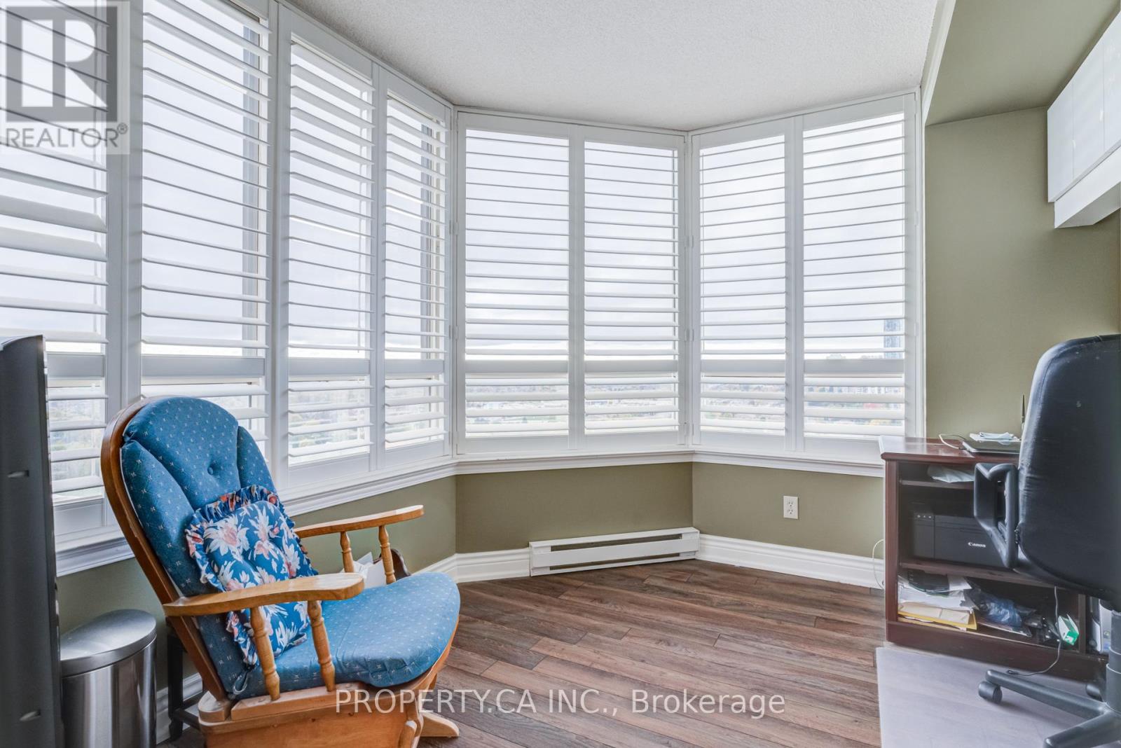 2210 - 3605 Kariya Drive, Mississauga, Ontario  L5B 3J4 - Photo 13 - W12488684