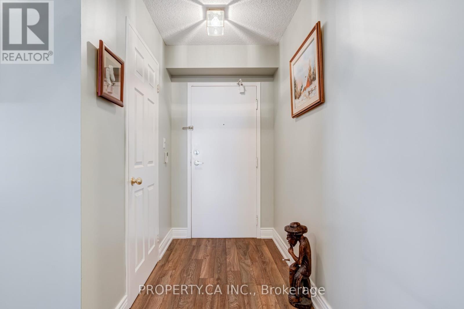 2210 - 3605 Kariya Drive, Mississauga, Ontario  L5B 3J4 - Photo 2 - W12488684