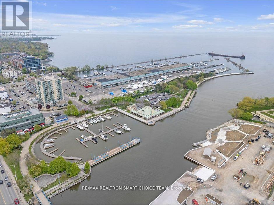 1316 - 220 Missinnihe Way, Mississauga, Ontario  L5H 0A9 - Photo 23 - W12488704