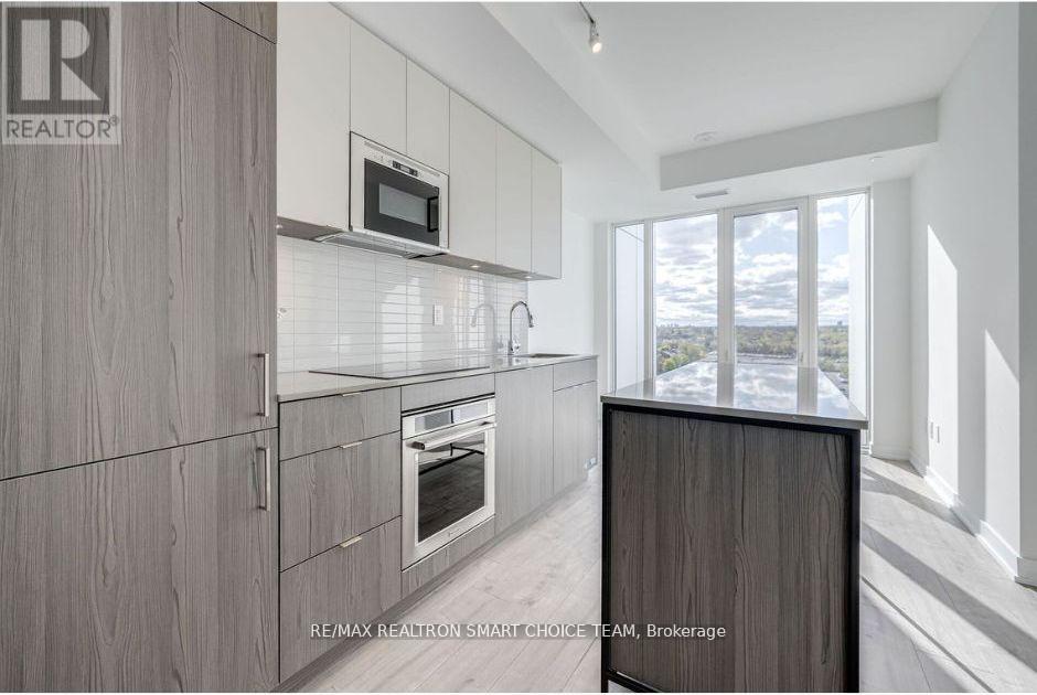 1316 - 220 Missinnihe Way, Mississauga, Ontario  L5H 0A9 - Photo 9 - W12488704