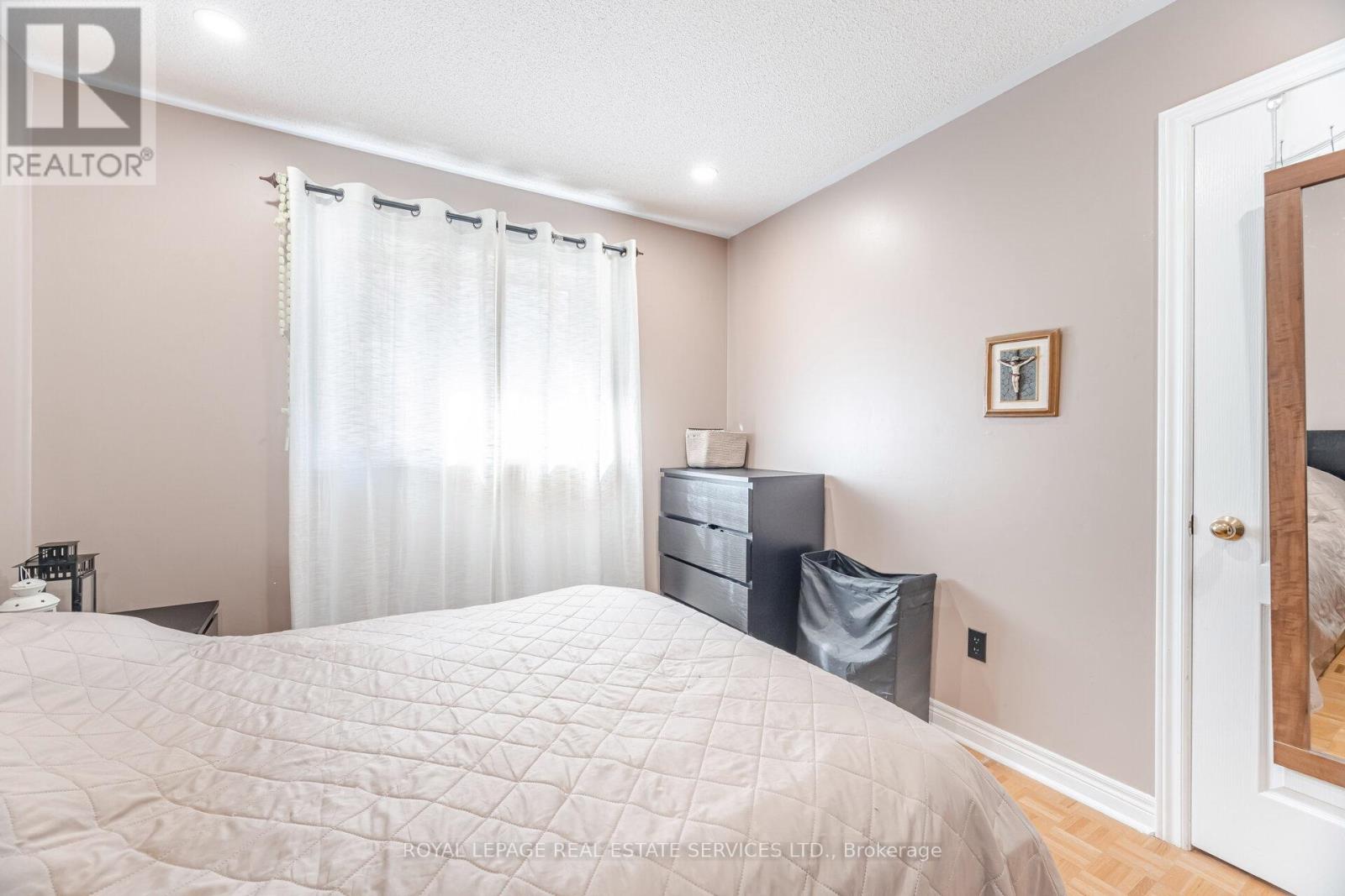 52 Wildberry Crescent, Brampton, Ontario  L6R 1J9 - Photo 28 - W12488734