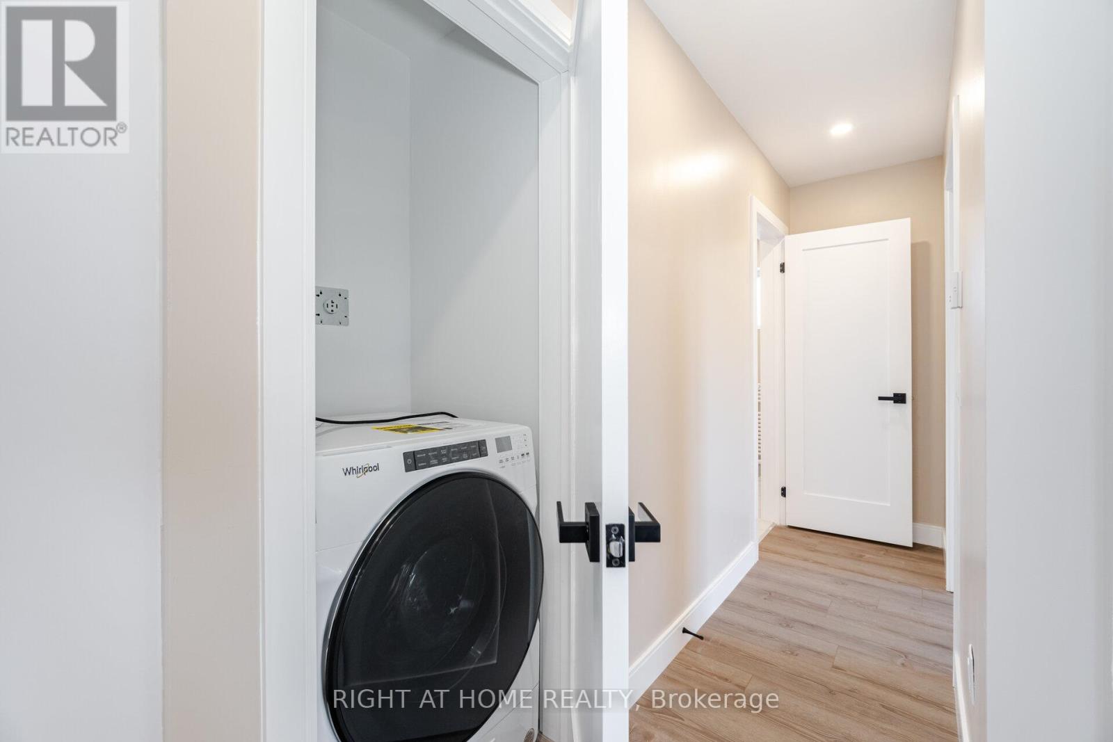 25 Templar Drive, Toronto, Ontario  M9R 3C6 - Photo 25 - W12488736