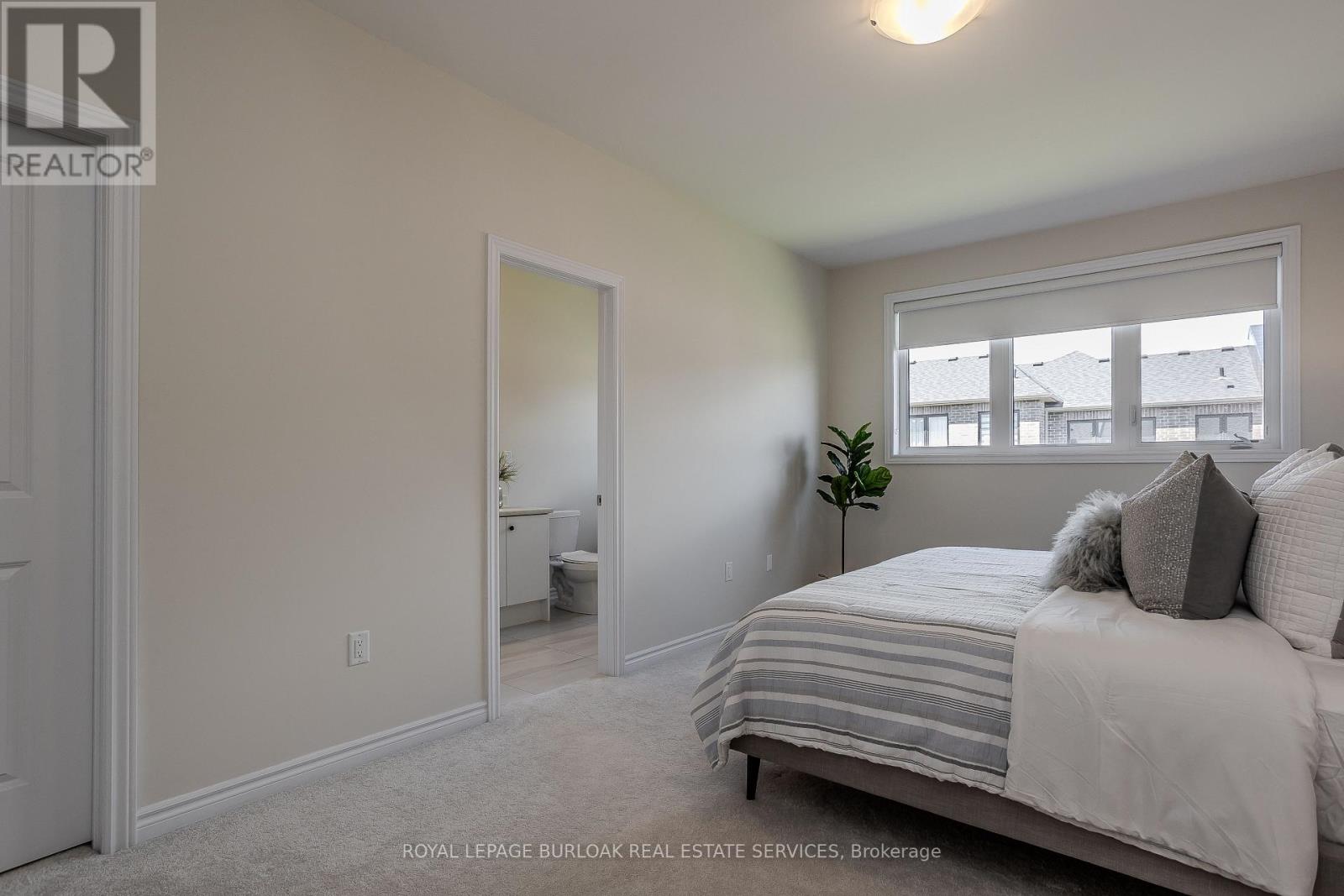 1407 Oakmont Common, Burlington, Ontario  L7P 0V8 - Photo 16 - W12488750