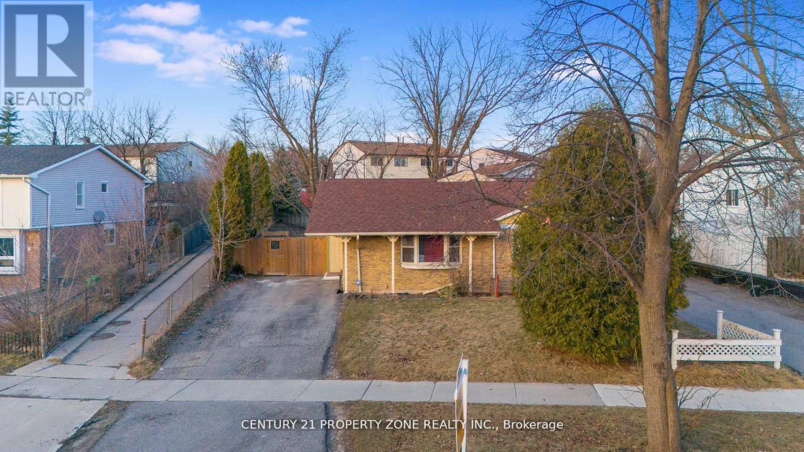 96 Centre Street N, Brampton, Ontario  L6V 2Z3 - Photo 20 - W12488756