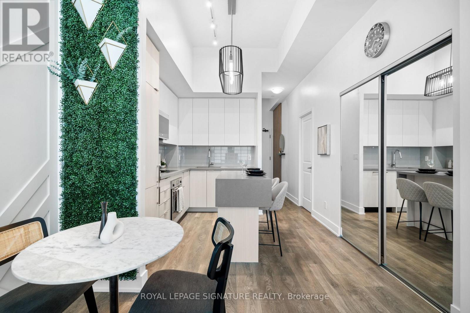 367 - 2481 Taunton Road, Oakville, Ontario  L6H 3R7 - Photo 10 - W12488772