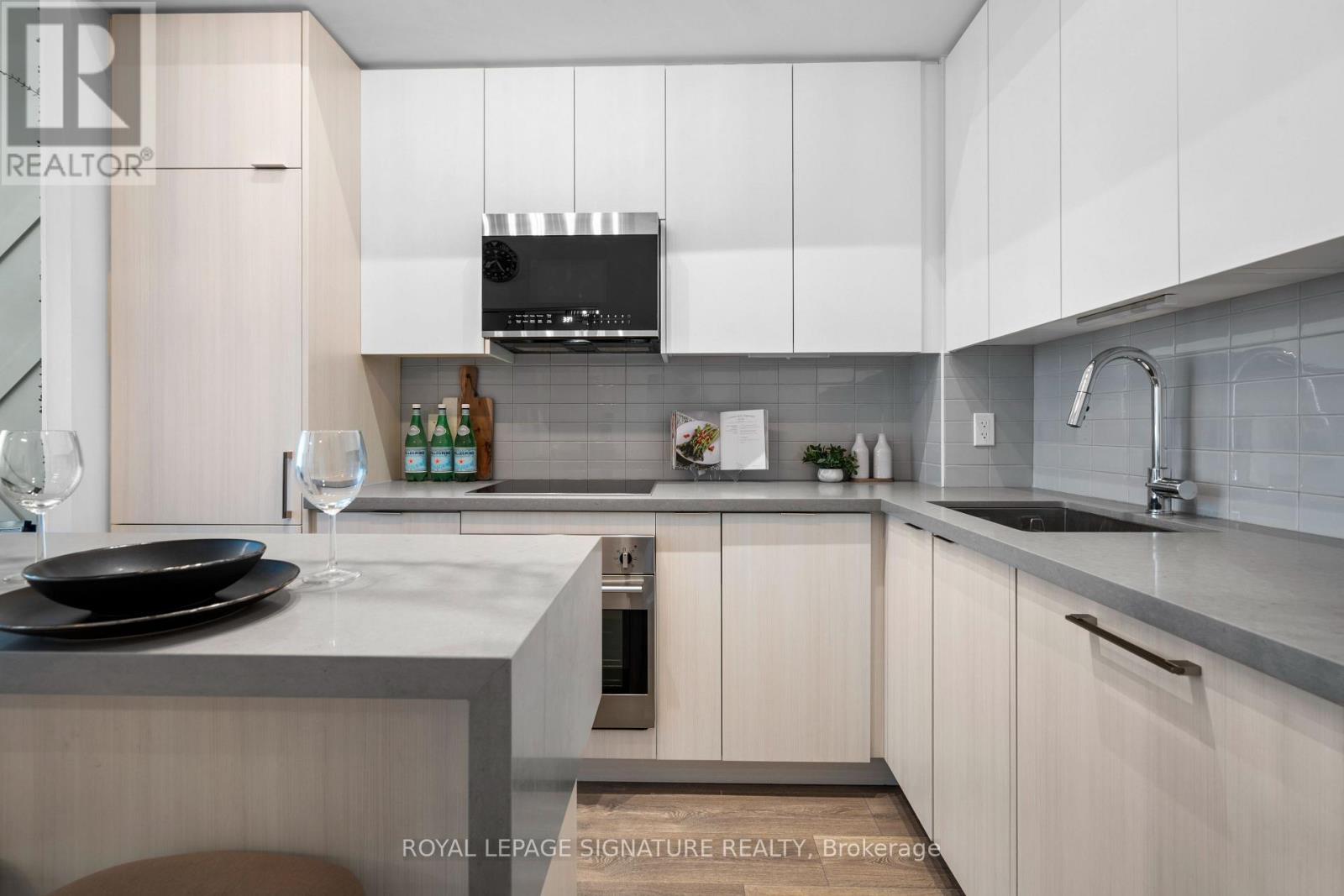 367 - 2481 Taunton Road, Oakville, Ontario  L6H 3R7 - Photo 11 - W12488772