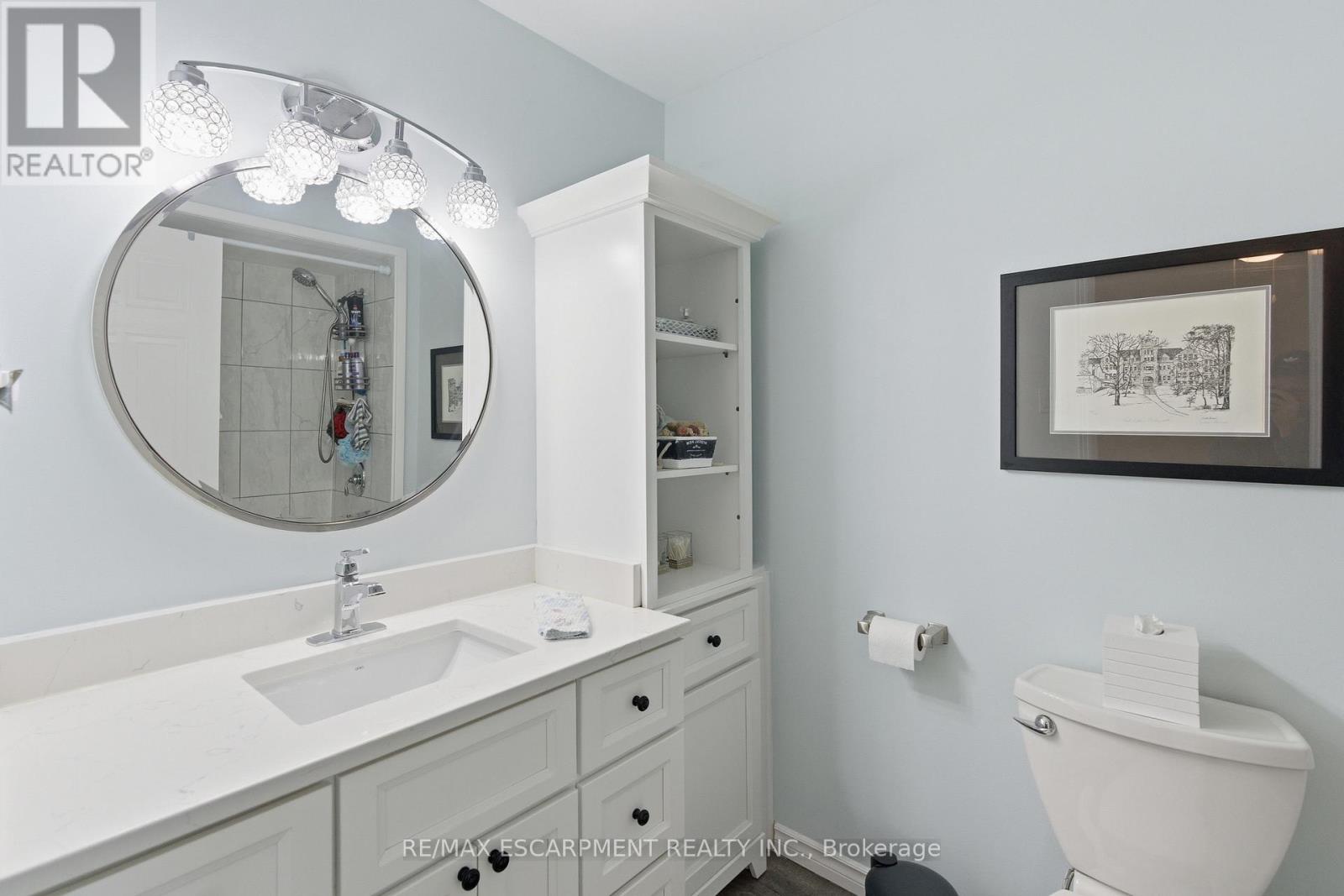 537 - 895 Maple Avenue, Burlington, Ontario  L7S 2H7 - Photo 13 - W12488800