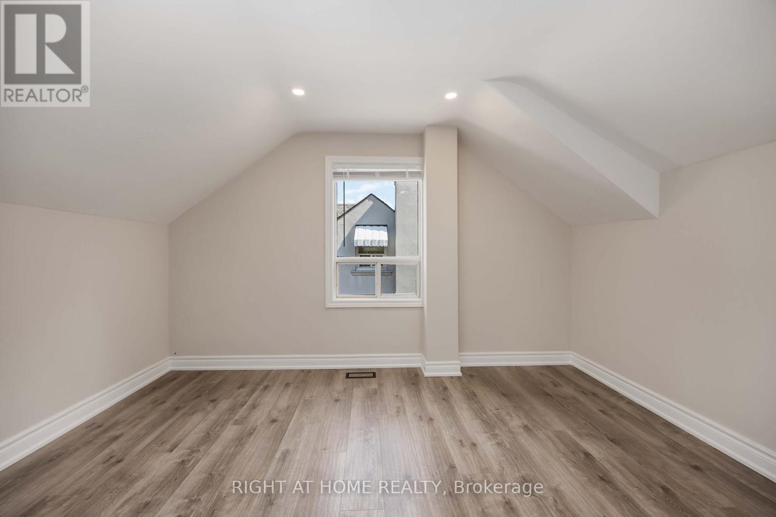 12 Rosalie Avenue N, Toronto, Ontario  M3L 1C5 - Photo 21 - W12488818