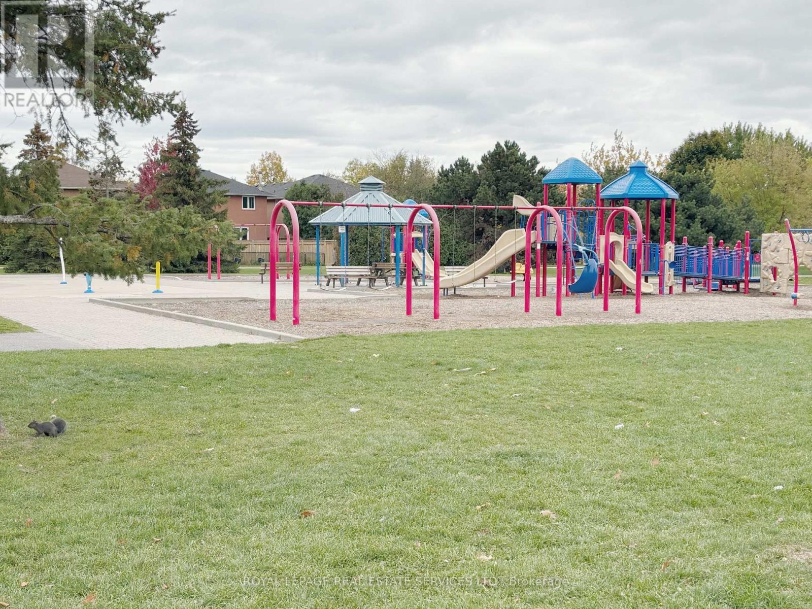 225 Gatwick Drive, Oakville, Ontario  L6H 6T6 - Photo 27 - W12488832