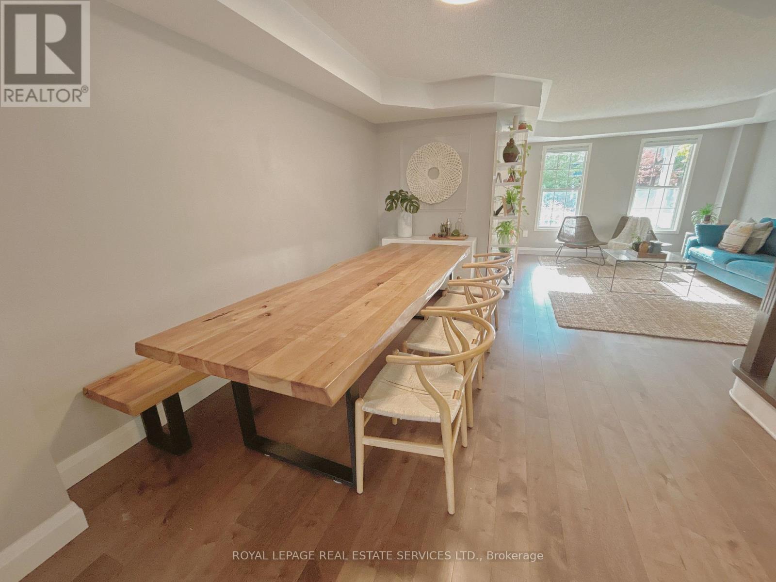 225 Gatwick Drive, Oakville, Ontario  L6H 6T6 - Photo 9 - W12488832