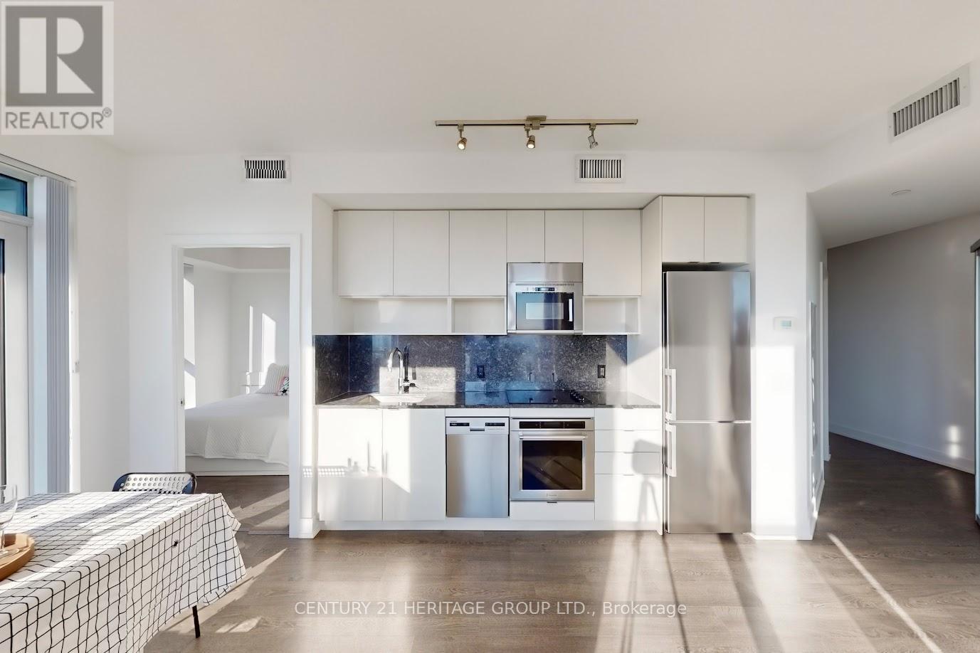 4302 - 7 Mabelle Avenue, Toronto, Ontario  M9A 4X7 - Photo 12 - W12488844