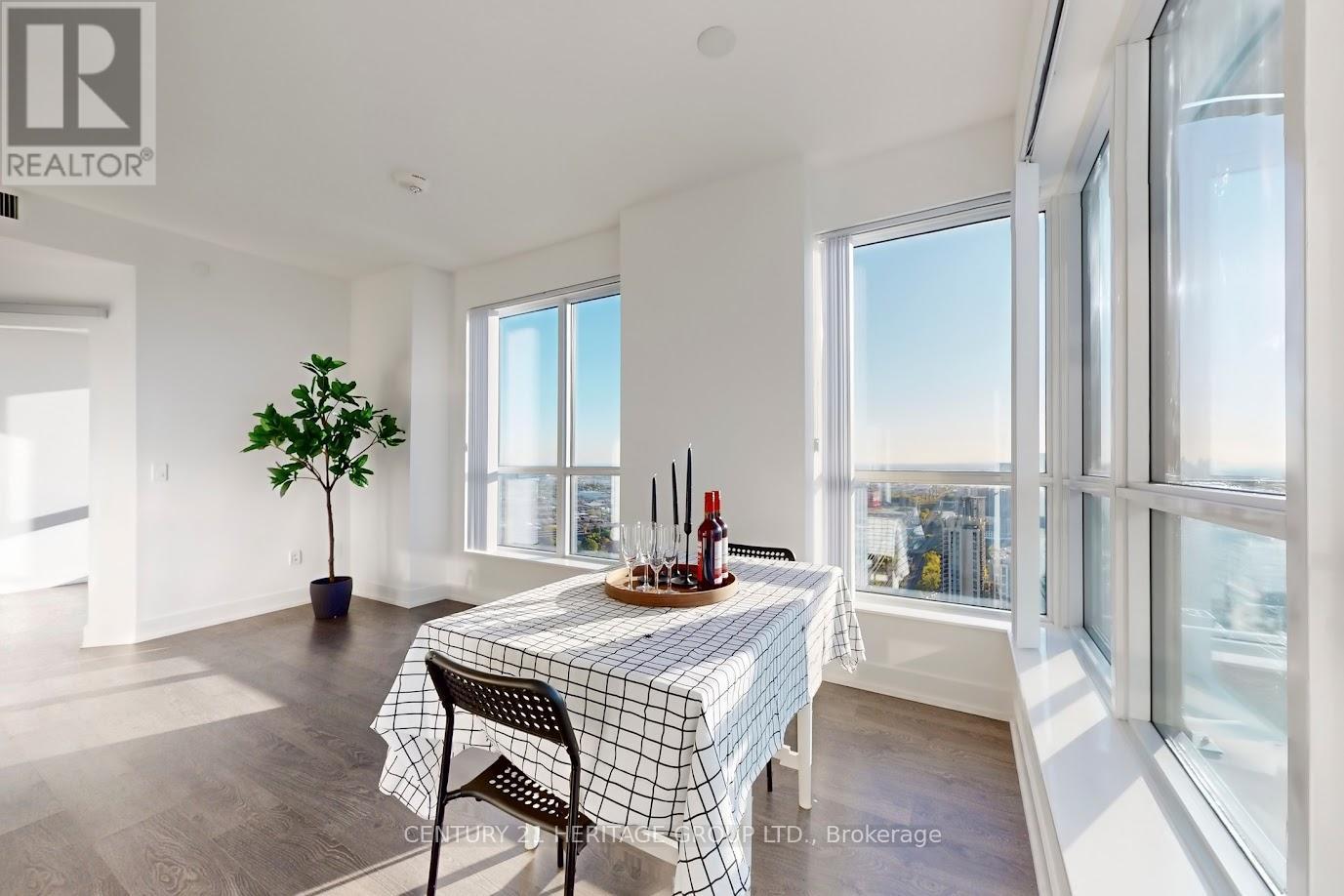 4302 - 7 Mabelle Avenue, Toronto, Ontario  M9A 4X7 - Photo 13 - W12488844