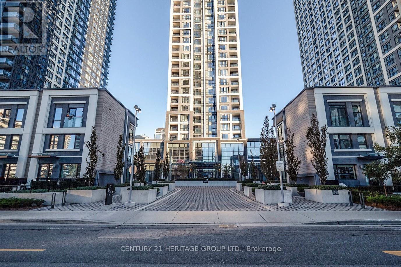 4302 - 7 Mabelle Avenue, Toronto, Ontario  M9A 4X7 - Photo 3 - W12488844