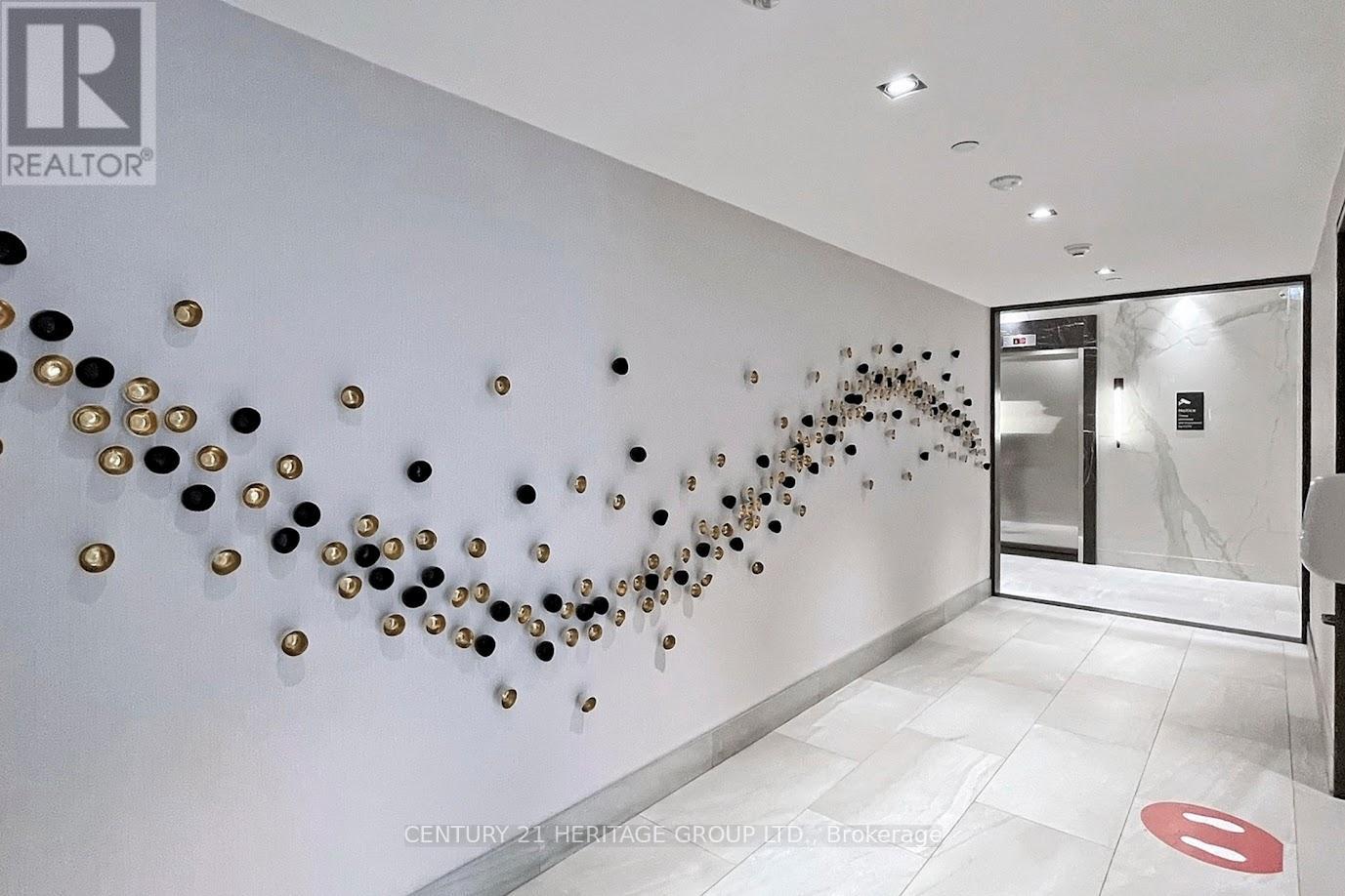 4302 - 7 Mabelle Avenue, Toronto, Ontario  M9A 4X7 - Photo 6 - W12488844