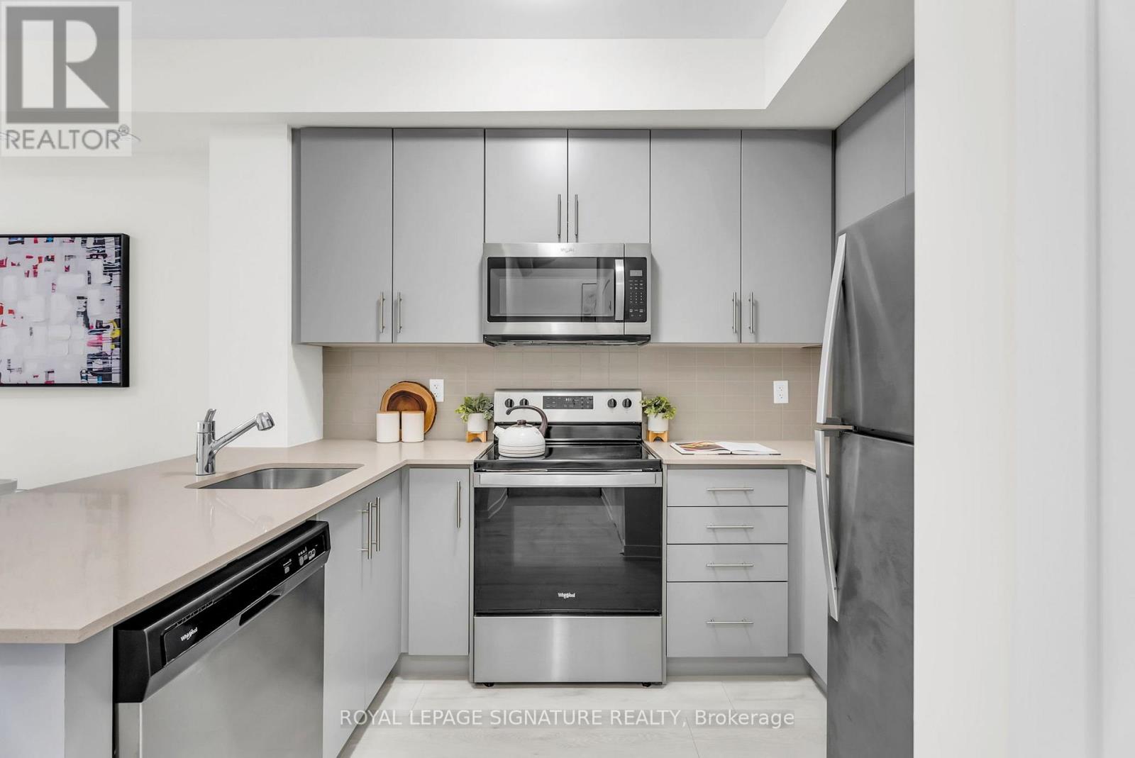 36 - 3409 Ridgeway Drive, Mississauga, Ontario  L5L 0B9 - Photo 10 - W12488846