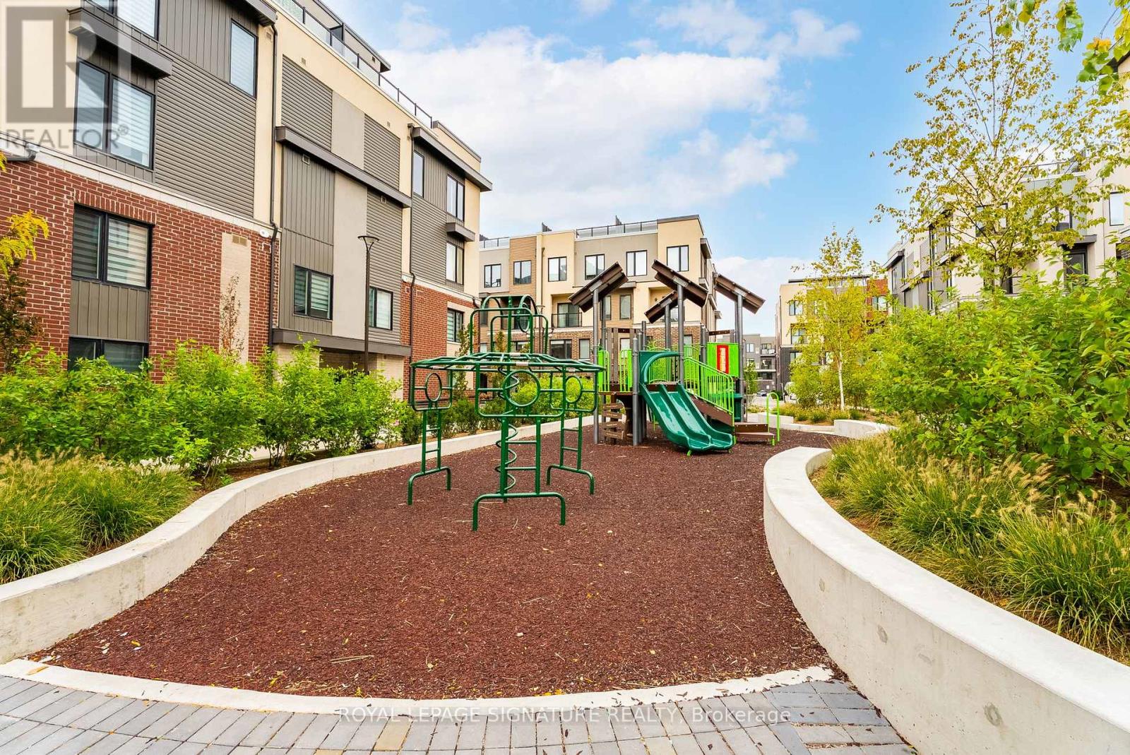 36 - 3409 Ridgeway Drive, Mississauga, Ontario  L5L 0B9 - Photo 22 - W12488846