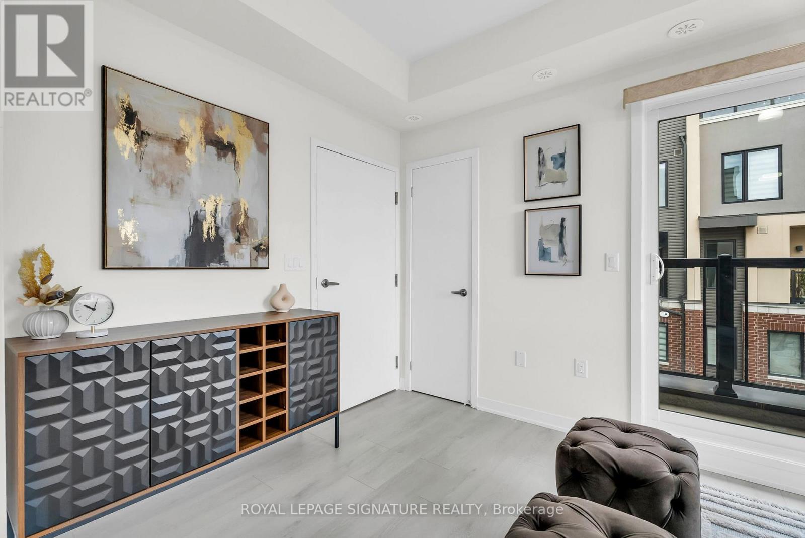 36 - 3409 Ridgeway Drive, Mississauga, Ontario  L5L 0B9 - Photo 4 - W12488846