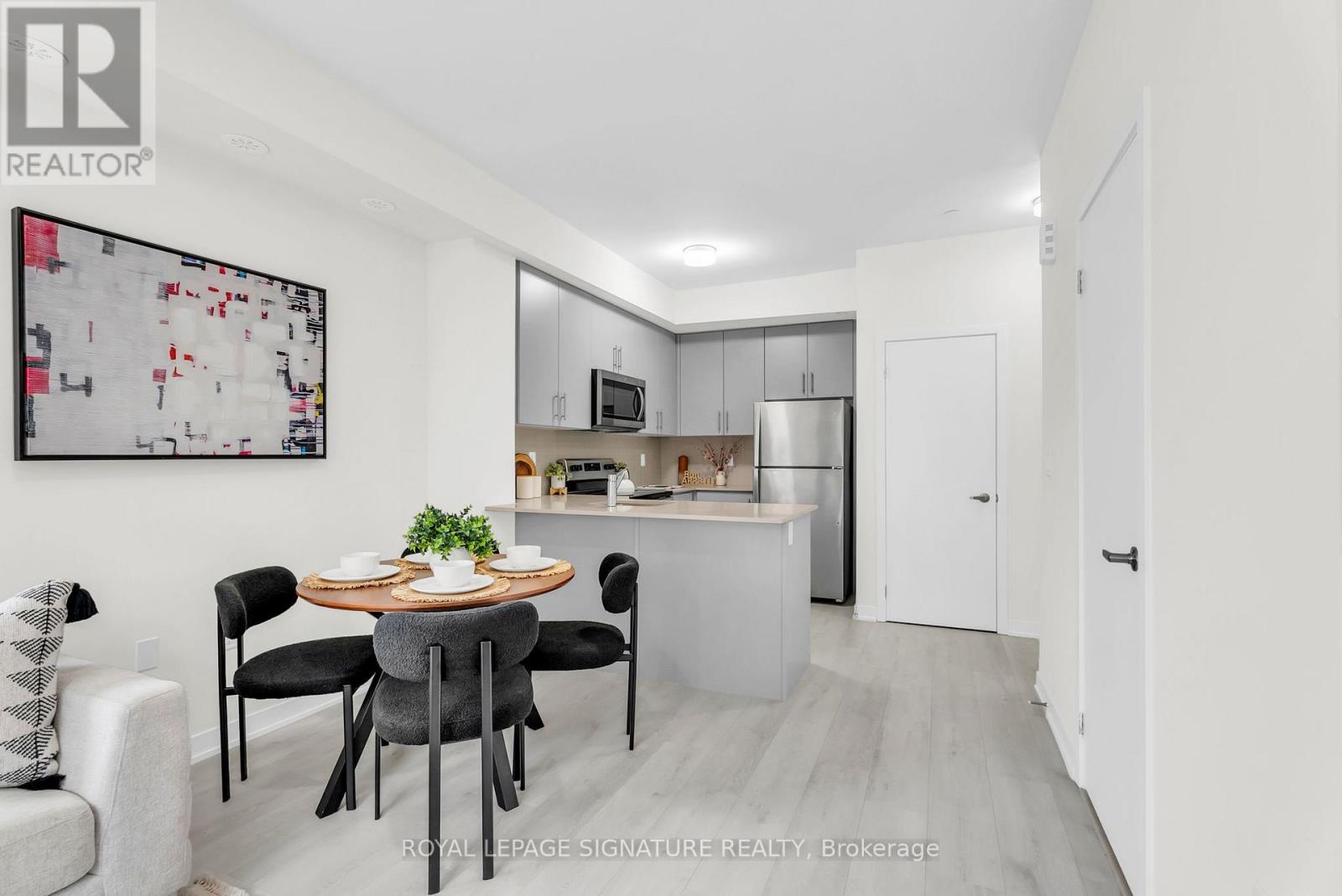 36 - 3409 Ridgeway Drive, Mississauga, Ontario  L5L 0B9 - Photo 9 - W12488846