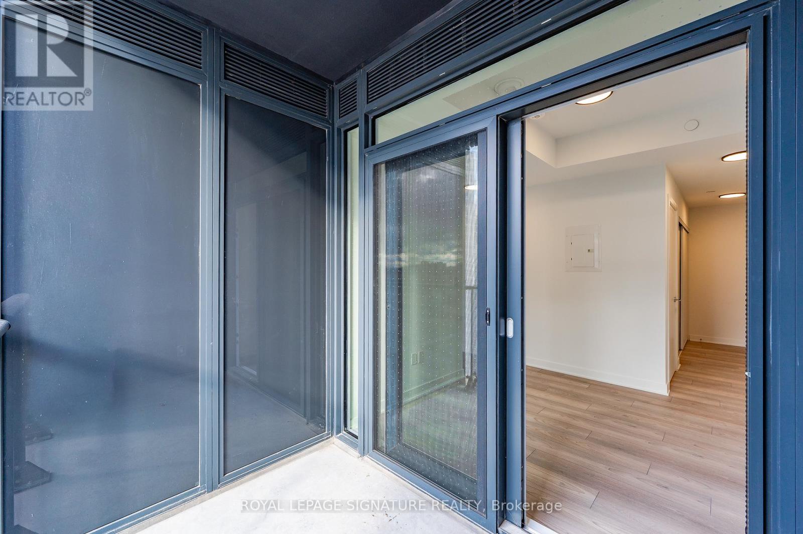 331 - 1007 The Queensway, Toronto, Ontario  M8Z 6C7 - Photo 7 - W12488860