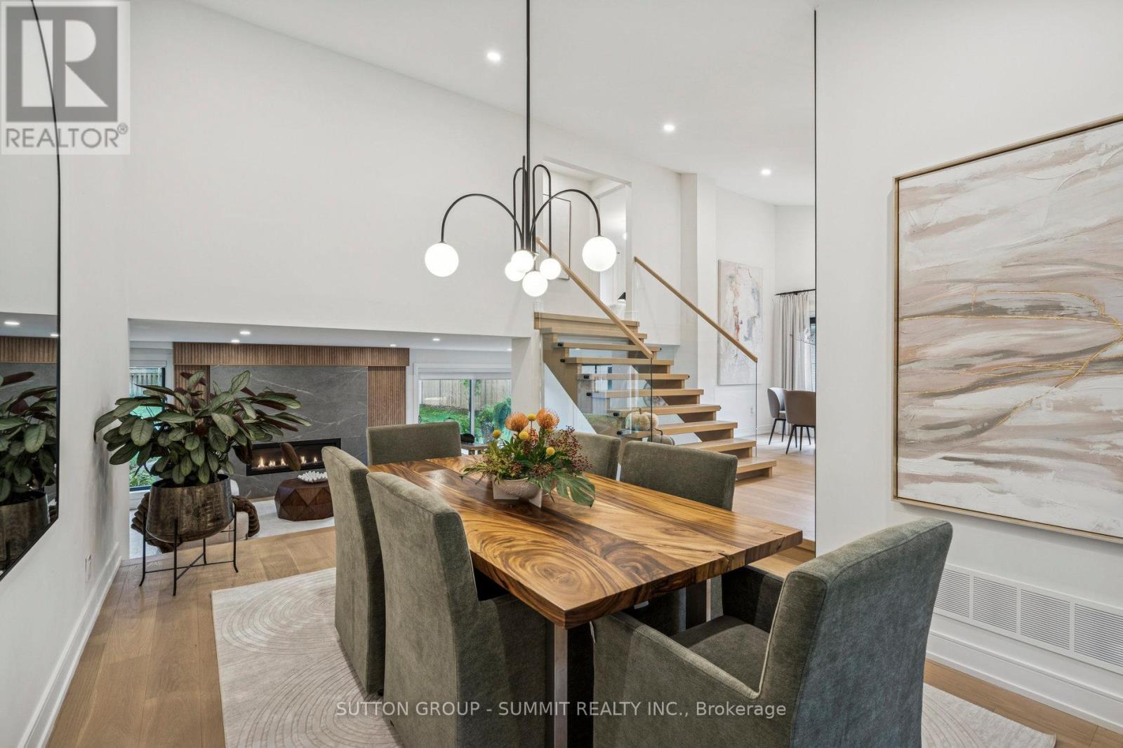 1688 Missenden Crescent, Mississauga, Ontario  L5J 2T4 - Photo 19 - W12488872