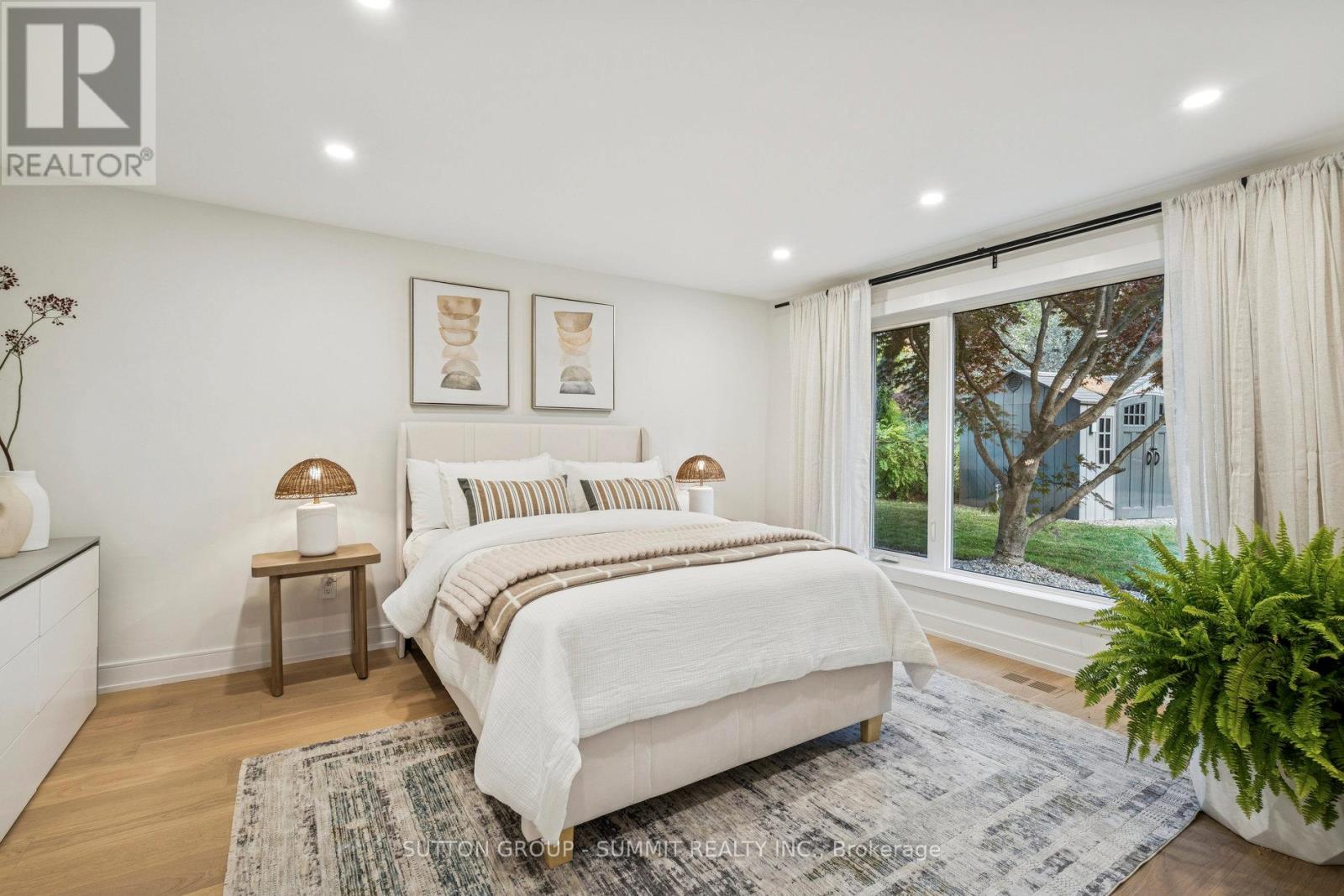 1688 Missenden Crescent, Mississauga, Ontario  L5J 2T4 - Photo 33 - W12488872