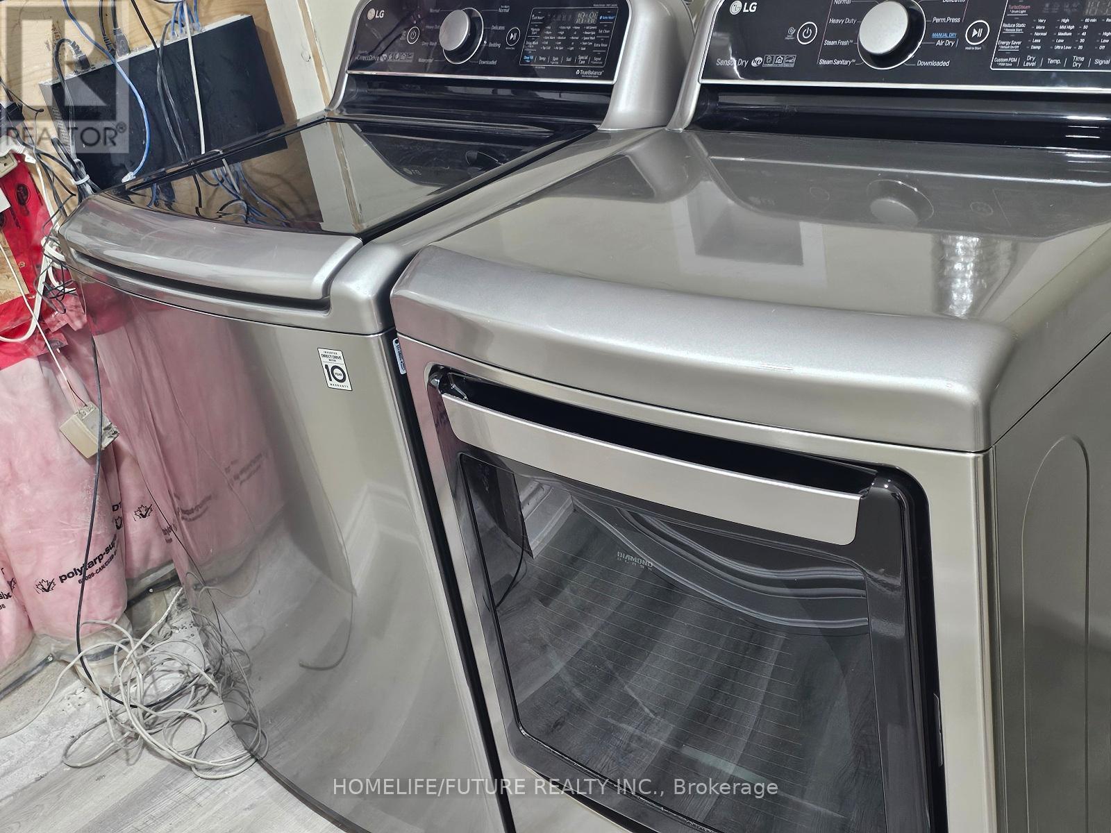 Bsmt - 36 Newhouse Boulevard, Caledon, Ontario  L7C 4A1 - Photo 10 - W12488884