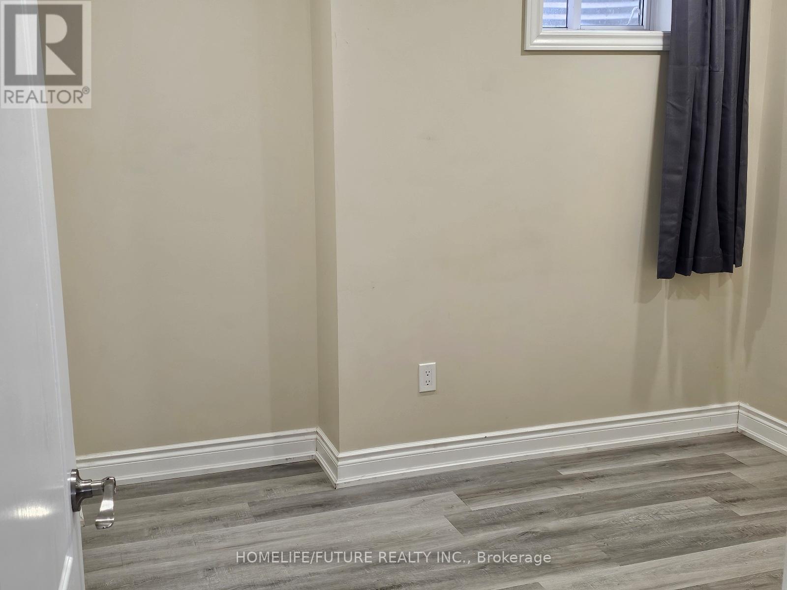 Bsmt - 36 Newhouse Boulevard, Caledon, Ontario  L7C 4A1 - Photo 5 - W12488884