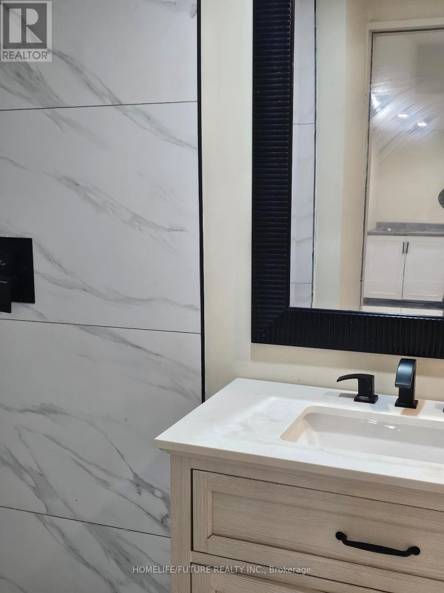 Bsmt - 36 Newhouse Boulevard, Caledon, Ontario  L7C 4A1 - Photo 7 - W12488884