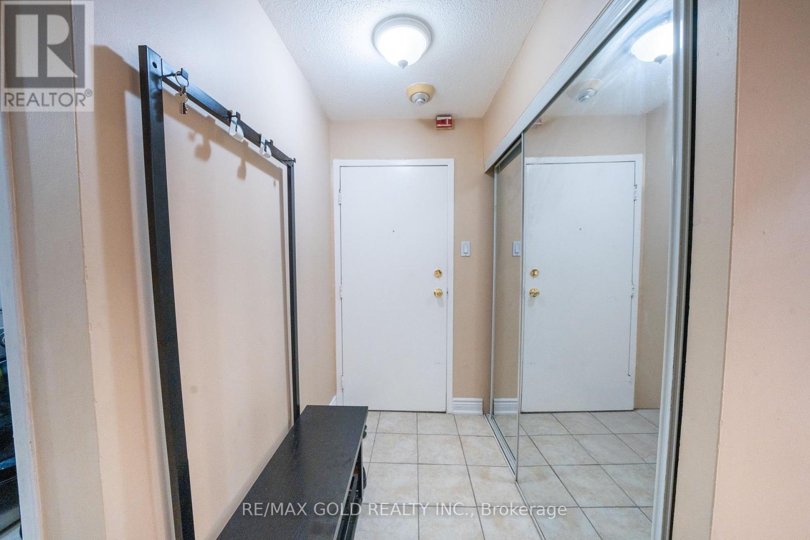 605 - 3555 Derry Road E, Mississauga, Ontario  L4T 1B2 - Photo 13 - W12488886