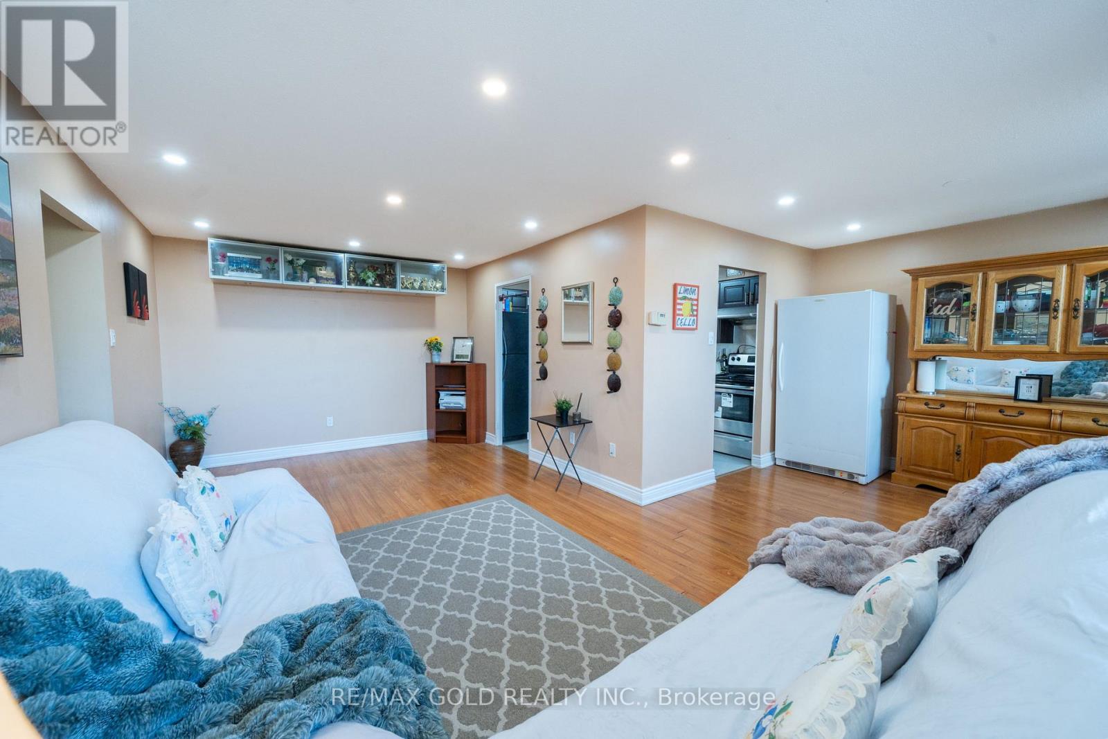 605 - 3555 Derry Road E, Mississauga, Ontario  L4T 1B2 - Photo 8 - W12488886