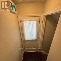 #2 - 18 Coulterville Drive, Caledon, Ontario  L7C 1Z9 - Photo 4 - W12488902