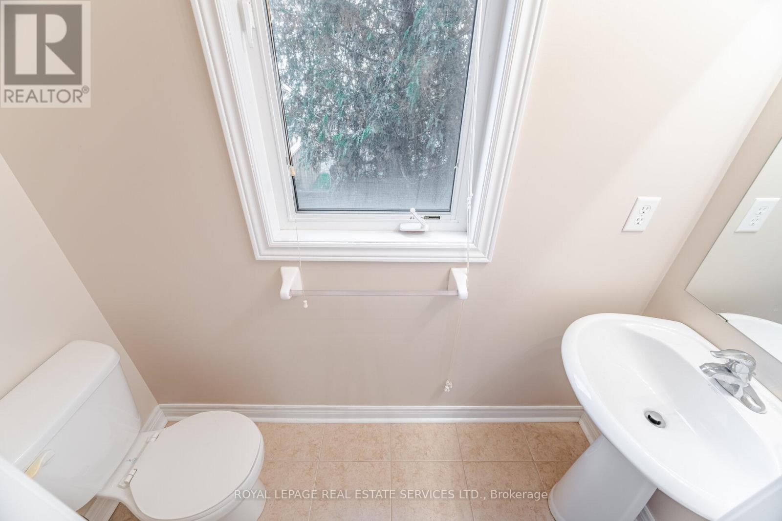 5499 Fudge Terrace, Mississauga, Ontario  L5M 0M9 - Photo 17 - W12488910