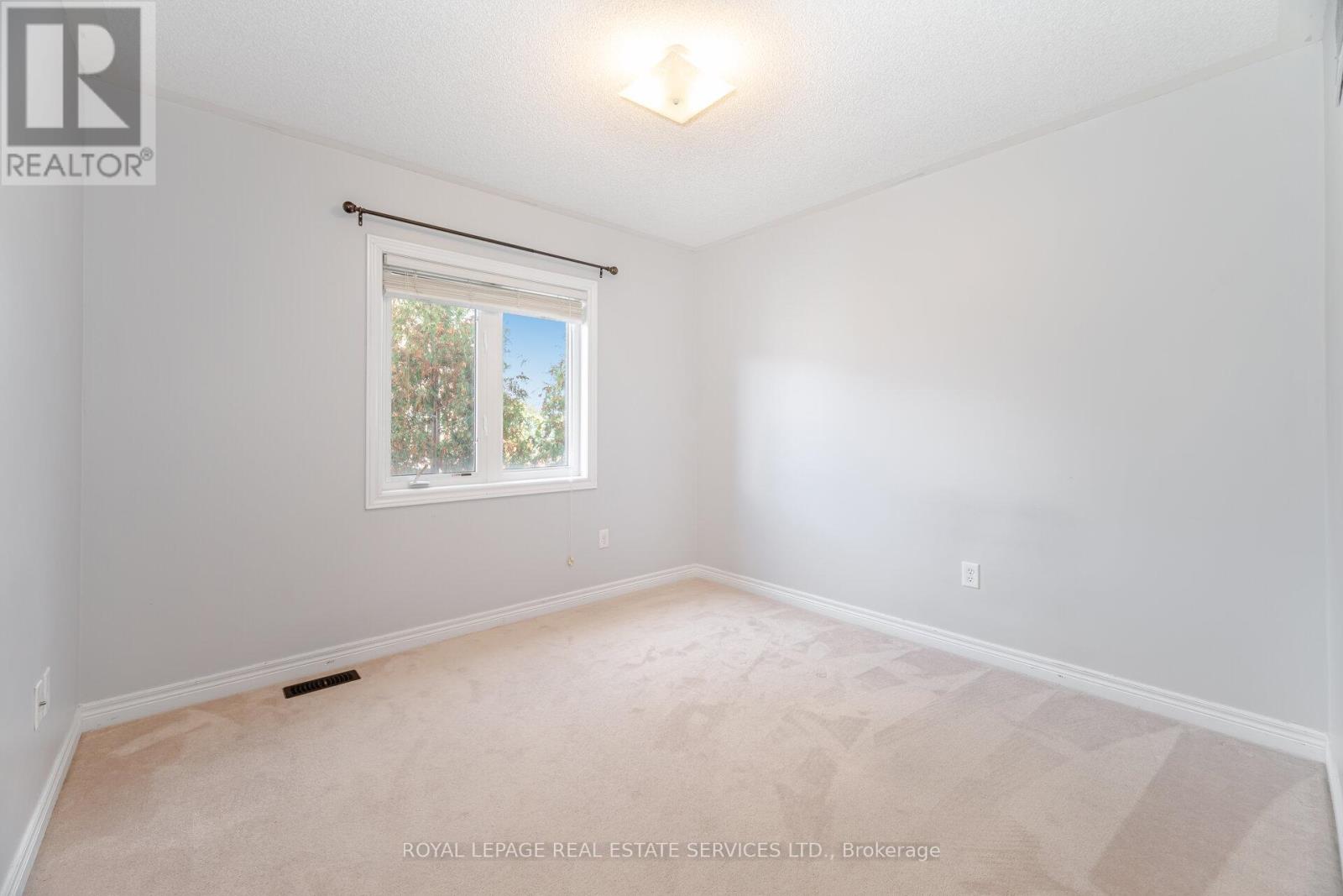 5499 Fudge Terrace, Mississauga, Ontario  L5M 0M9 - Photo 26 - W12488910