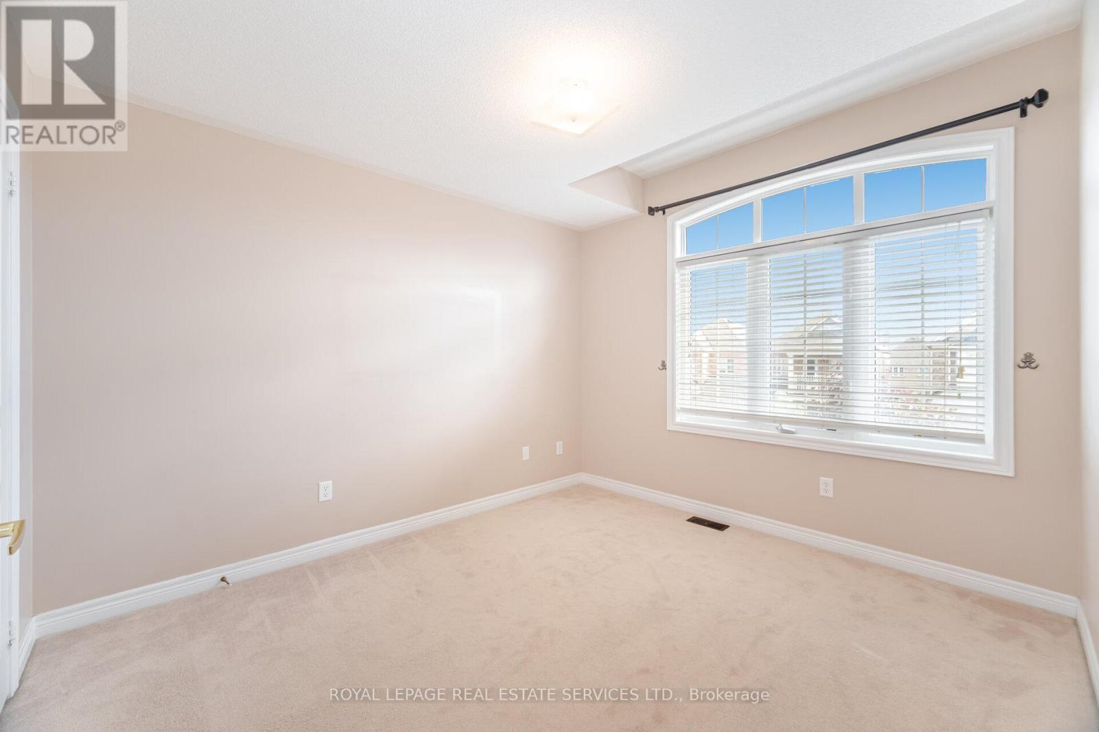 5499 Fudge Terrace, Mississauga, Ontario  L5M 0M9 - Photo 28 - W12488910