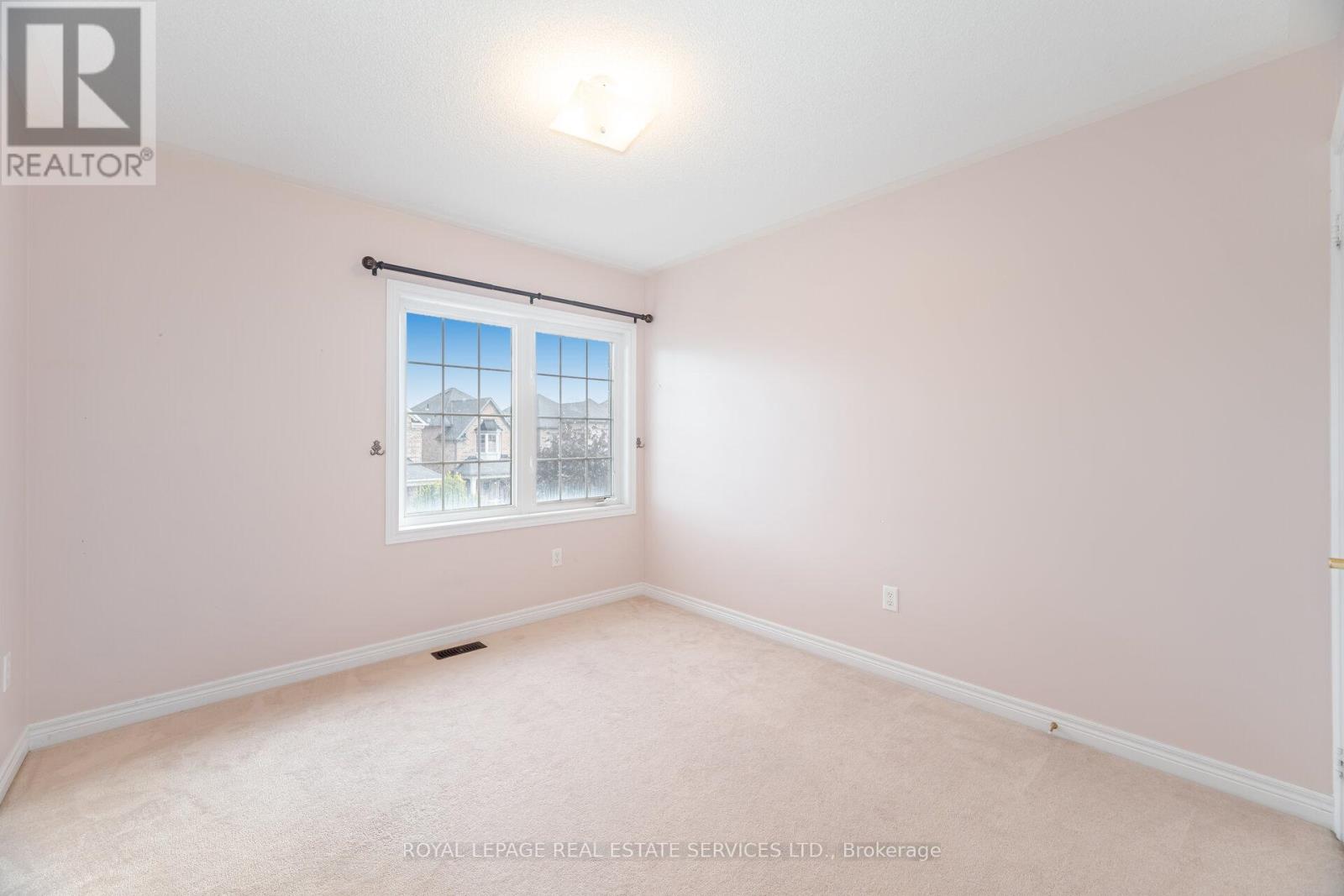 5499 Fudge Terrace, Mississauga, Ontario  L5M 0M9 - Photo 30 - W12488910