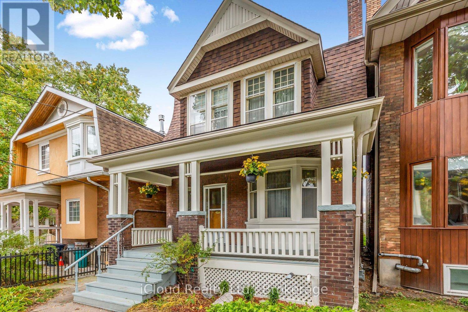 74* GLENDALE* AVENUE, Toronto, Ontario