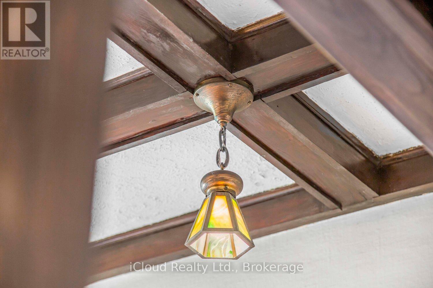 74* Glendale* Avenue, Toronto, Ontario  M6R 2T1 - Photo 14 - W12488914