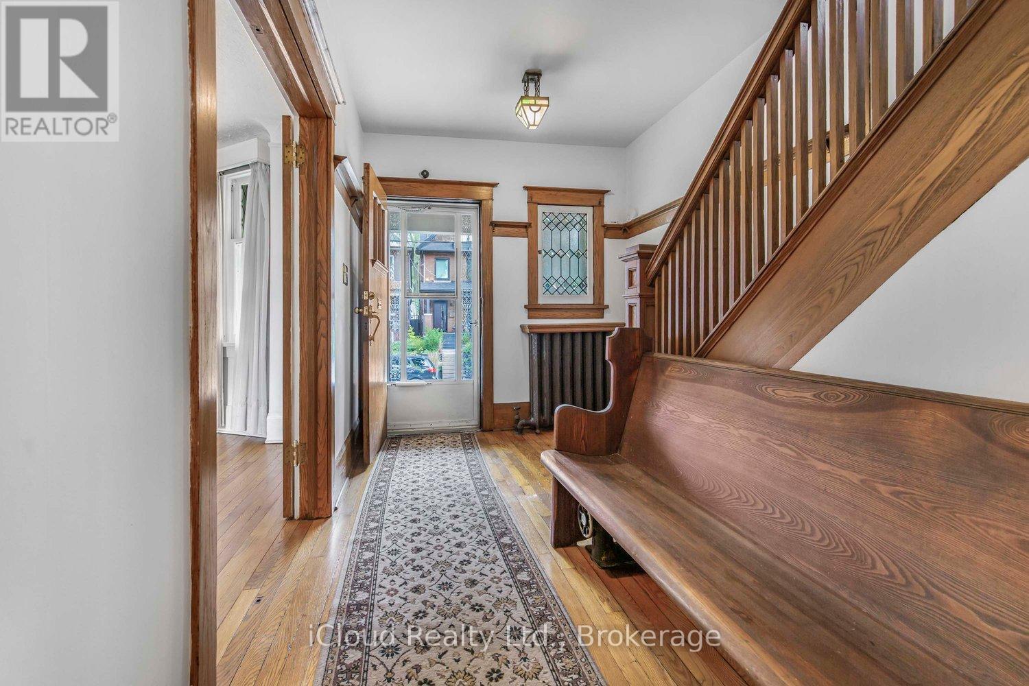 74* Glendale* Avenue, Toronto, Ontario  M6R 2T1 - Photo 5 - W12488914