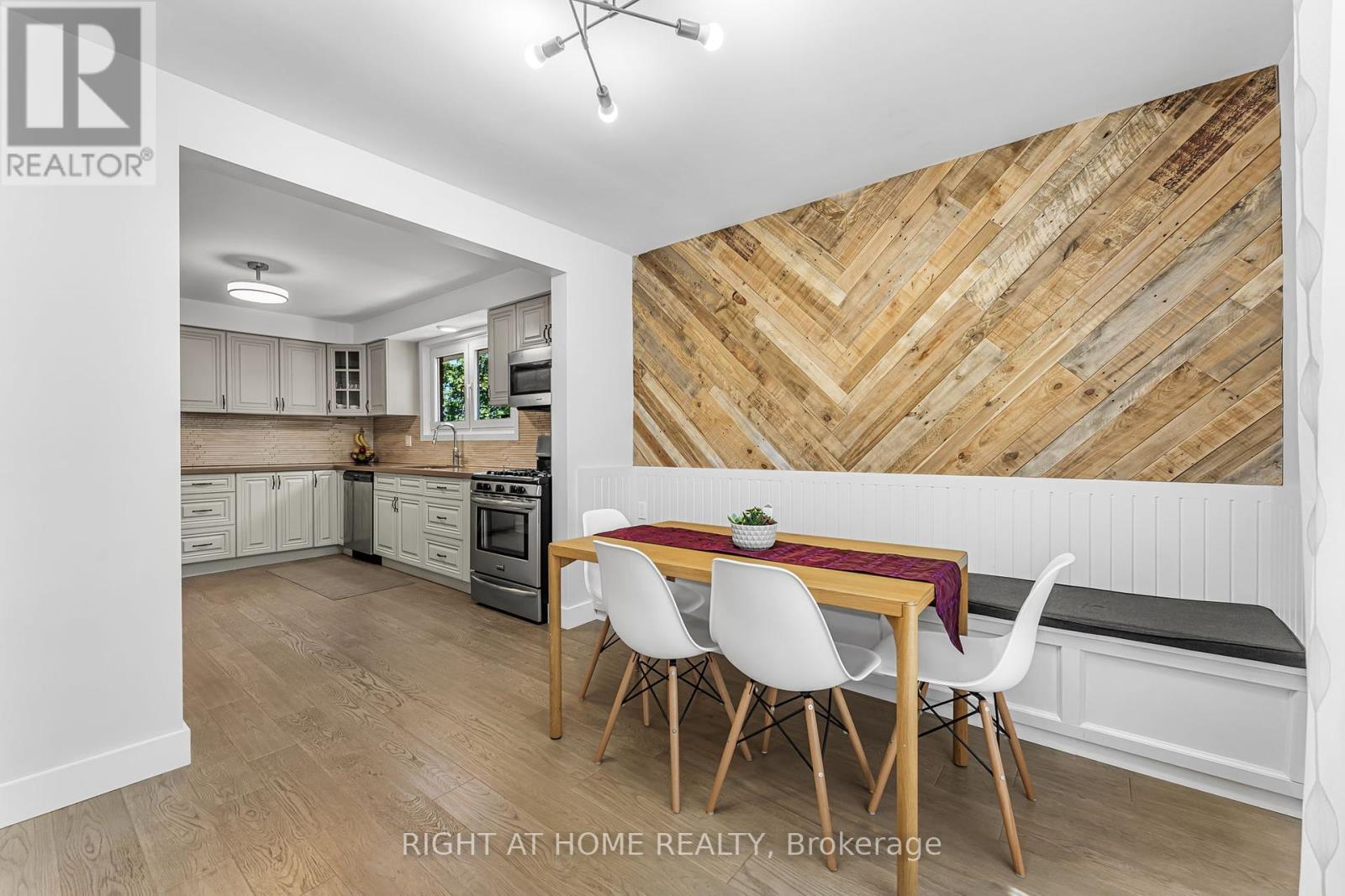 3 Baraniuk Street, St. Catharines, Ontario  L2N 1N4 - Photo 6 - X12459564