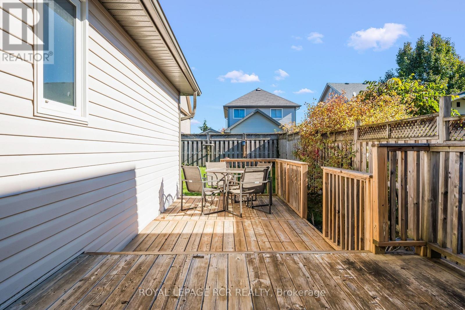 121 Fleming Way, Shelburne, Ontario  L9V 3E3 - Photo 24 - X12487765