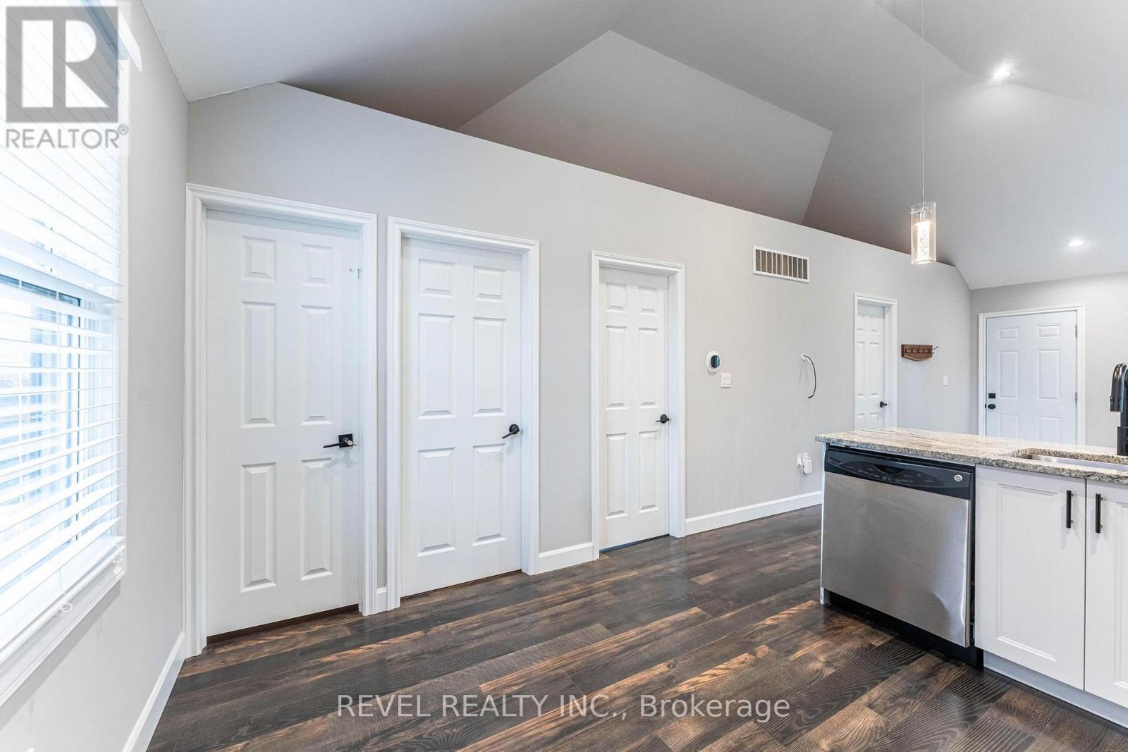 222 Kensington Avenue N, Hamilton, Ontario  L8L 7N7 - Photo 24 - X12487822