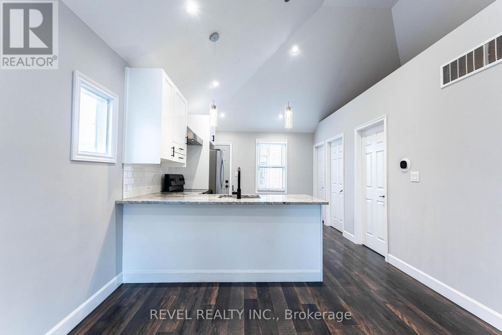 222 Kensington Avenue N, Hamilton, Ontario  L8L 7N7 - Photo 26 - X12487822