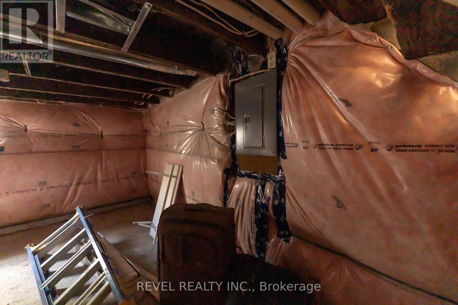 222 Kensington Avenue N, Hamilton, Ontario  L8L 7N7 - Photo 32 - X12487822