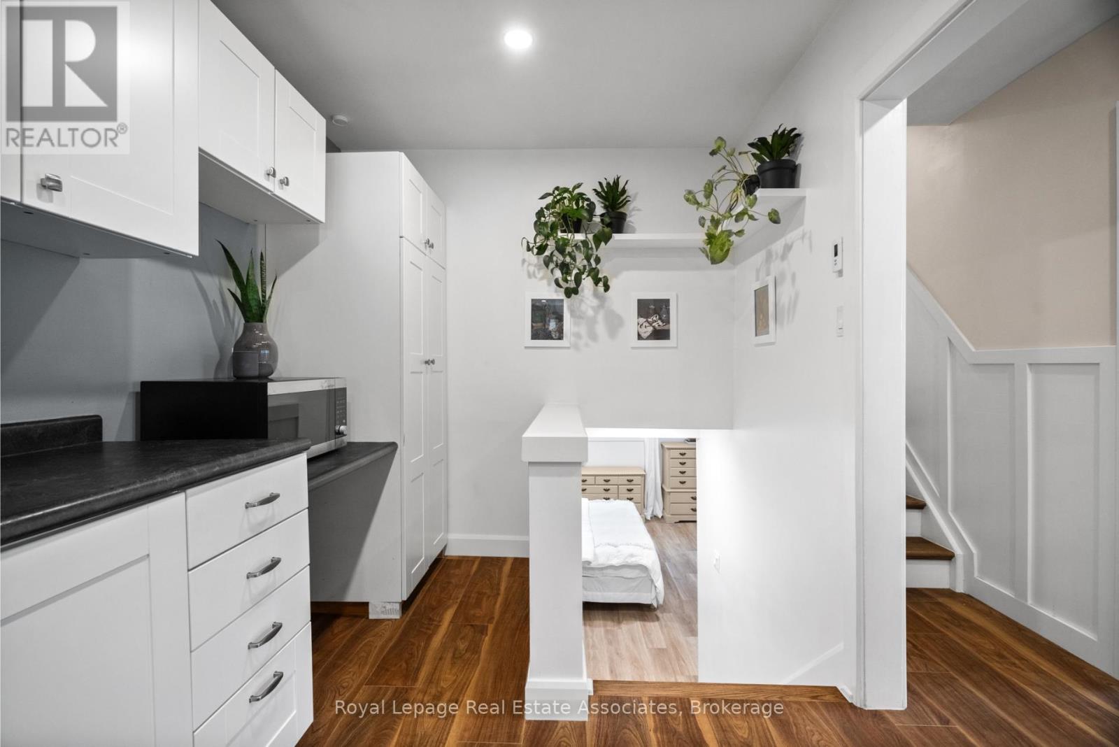 86 Queensdale Crescent, Guelph, Ontario  N1H 6W3 - Photo 13 - X12487892